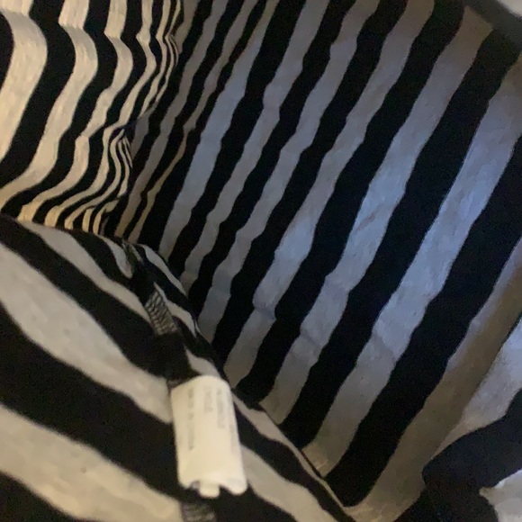 Long sleeved shirt for women’s size small - Picture 3 of 4